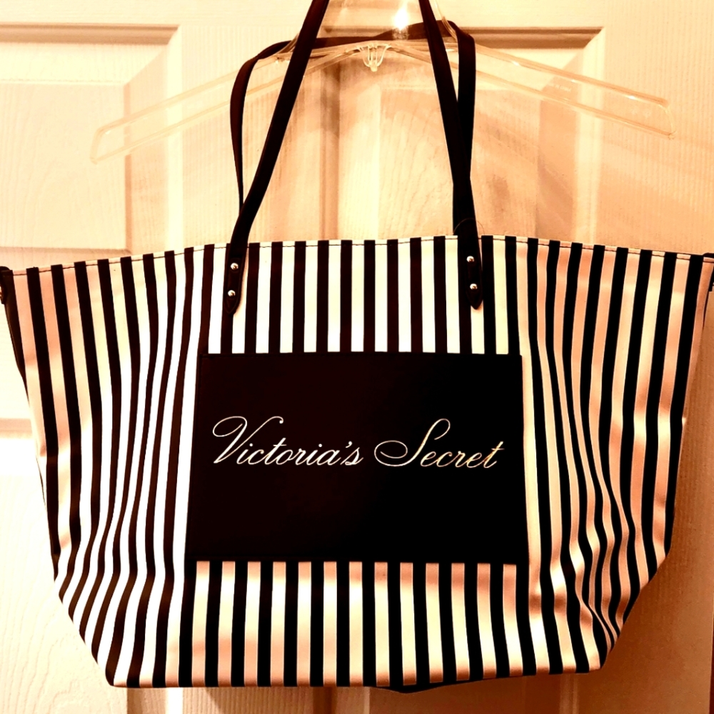 Victoria's secret tote bag